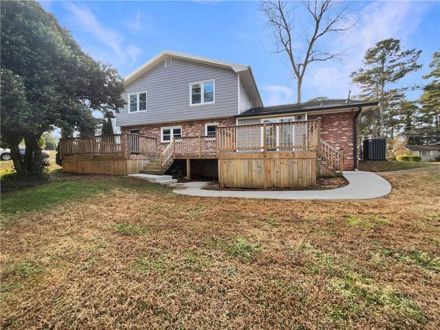 5322 Oshea Lane, Stone Mountain, GA 30088