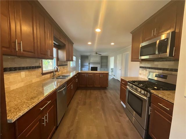 5322 Oshea Lane, Stone Mountain, GA 30088