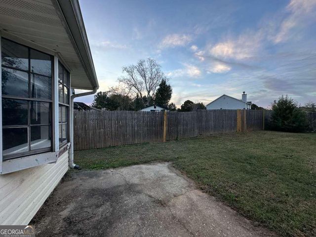 301 Deerfield Drive, Jonesboro, GA 30238