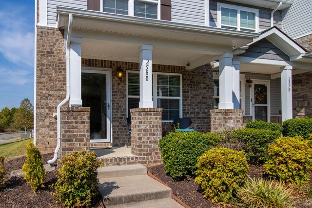 2580 River Trail Dr, Hermitage, TN 37076