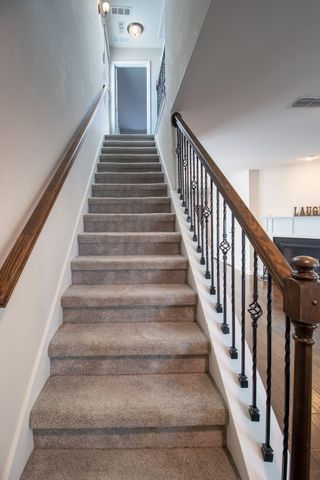2580 River Trail Dr, Hermitage, TN 37076