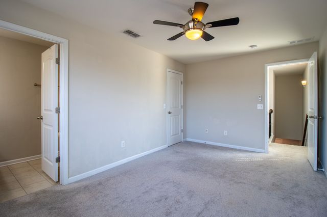 2580 River Trail Dr, Hermitage, TN 37076