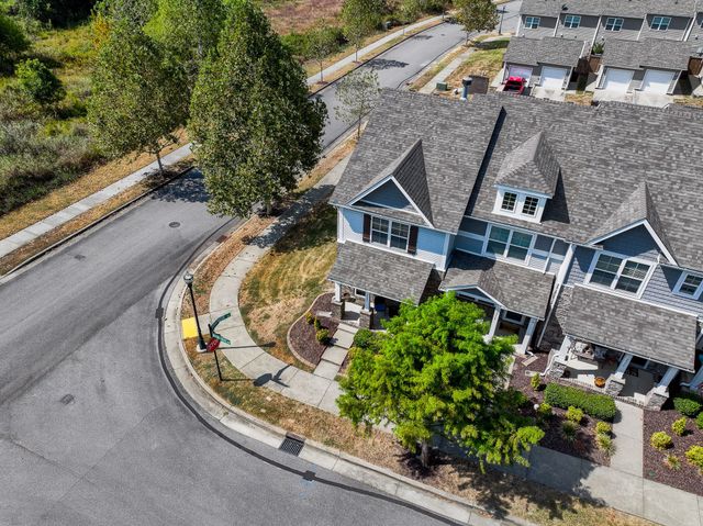 2580 River Trail Dr, Hermitage, TN 37076