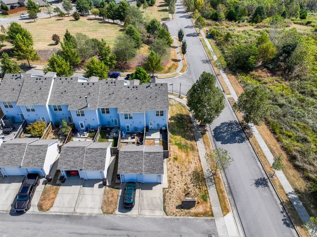 2580 River Trail Dr, Hermitage, TN 37076