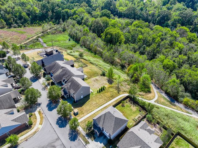 2580 River Trail Dr, Hermitage, TN 37076