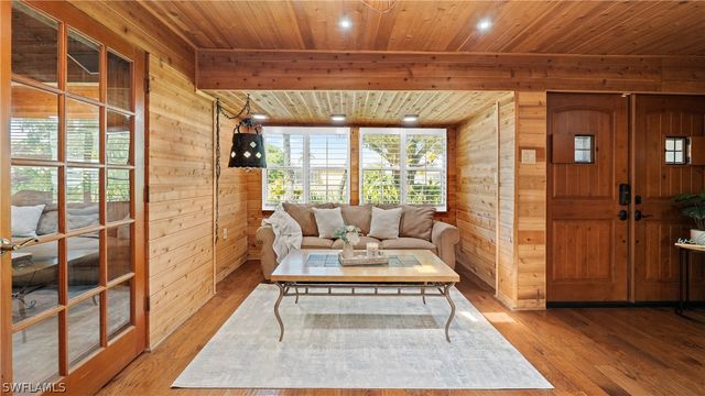 1432 SE 30th ST, Cape Coral, FL 33904