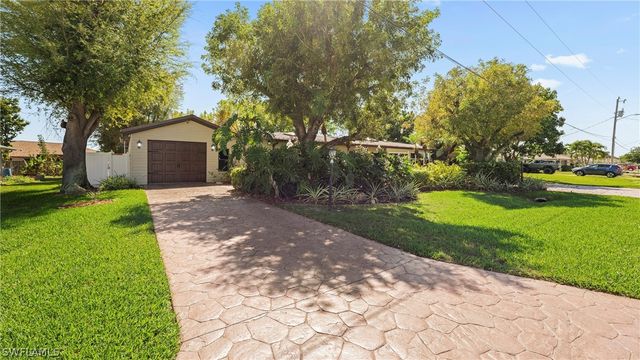 1432 SE 30th ST, Cape Coral, FL 33904