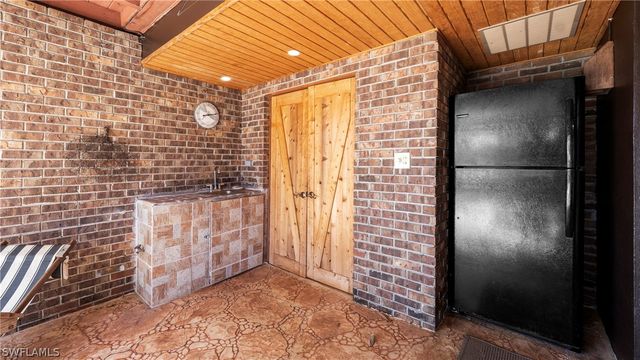 1432 SE 30th ST, Cape Coral, FL 33904