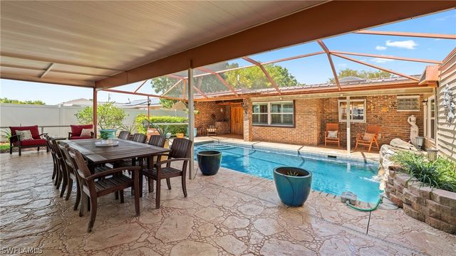 1432 SE 30th ST, Cape Coral, FL 33904