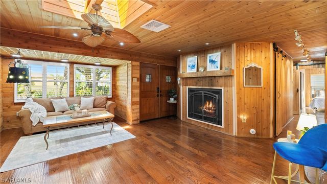 1432 SE 30th ST, Cape Coral, FL 33904