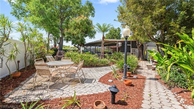 1432 SE 30th ST, Cape Coral, FL 33904