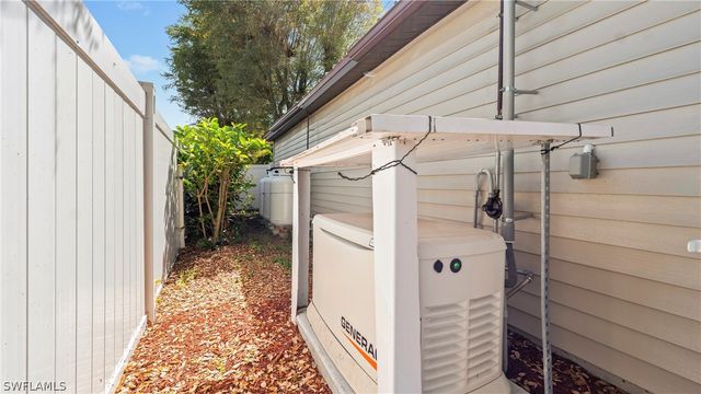 1432 SE 30th ST, Cape Coral, FL 33904