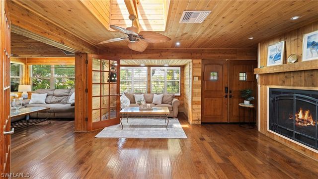 1432 SE 30th ST, Cape Coral, FL 33904