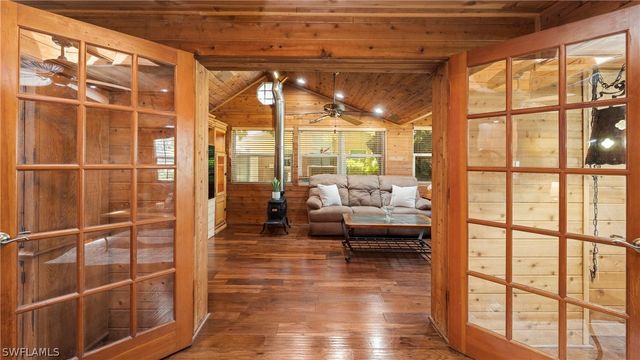 1432 SE 30th ST, Cape Coral, FL 33904