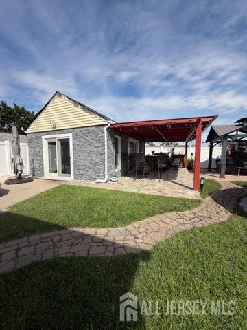 446 bruck Avenue, Perth Amboy, NJ 08861
