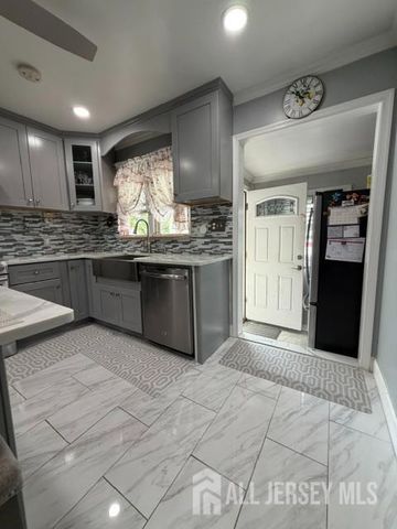 446 bruck Avenue, Perth Amboy, NJ 08861
