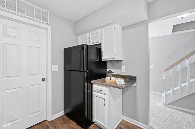3622 N Lakeside Drive, Muncie, IN 47304
