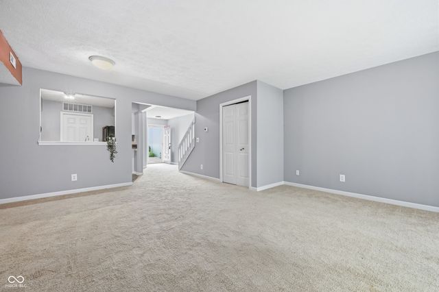 3622 N Lakeside Drive, Muncie, IN 47304