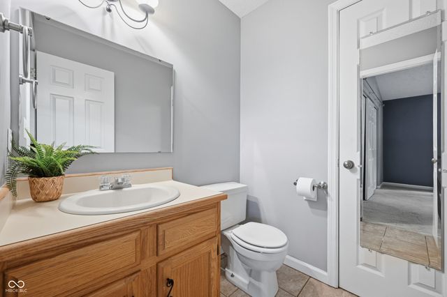 3622 N Lakeside Drive, Muncie, IN 47304