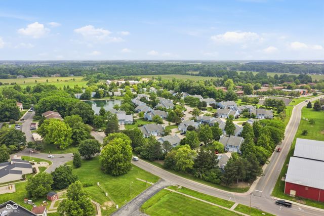 3622 N Lakeside Drive, Muncie, IN 47304