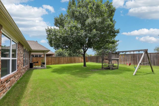 309 Deaton Drive, Fate, TX 75087