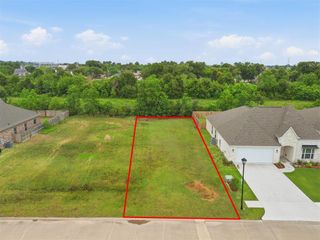 Lakewood Pointe (40) Lane, Lake Charles, LA 70605