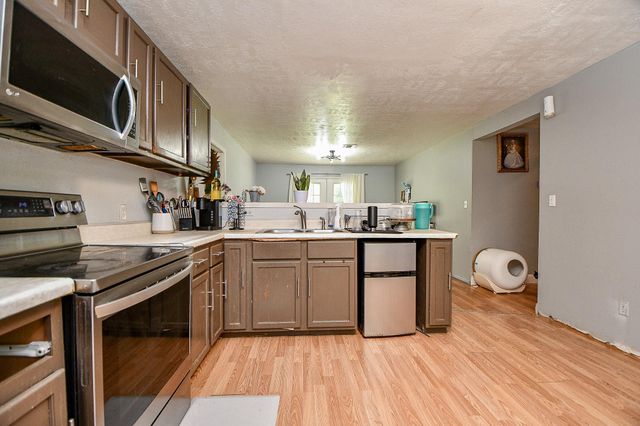 180 Maurine Lane, Cleveland, TX 77328