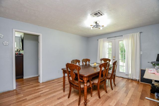 180 Maurine Lane, Cleveland, TX 77328