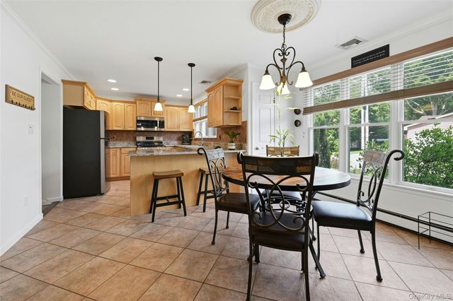 136 McCarthy, Great River, NY 11739