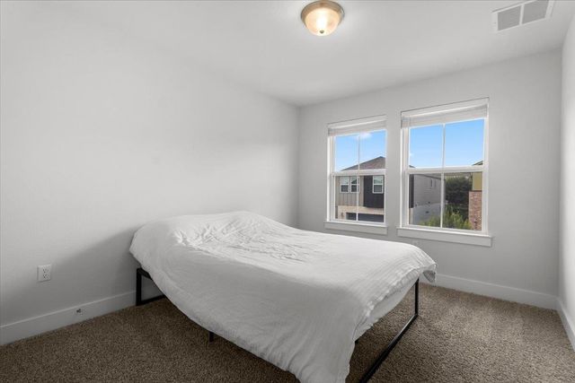 7106 Silver Star LN, Austin, TX 78744