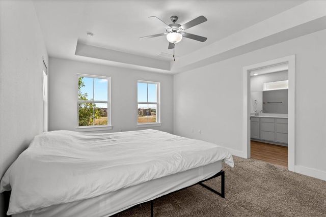 7106 Silver Star LN, Austin, TX 78744