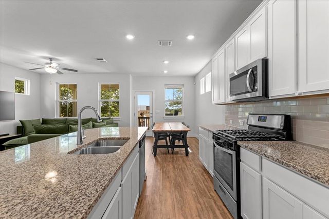 7106 Silver Star LN, Austin, TX 78744