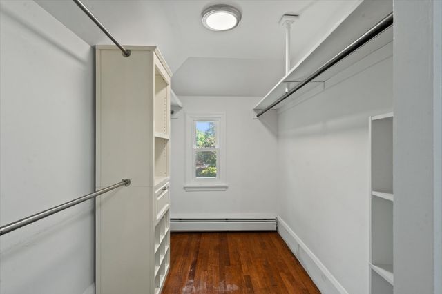 270 Moreland St, Worcester, MA 01609