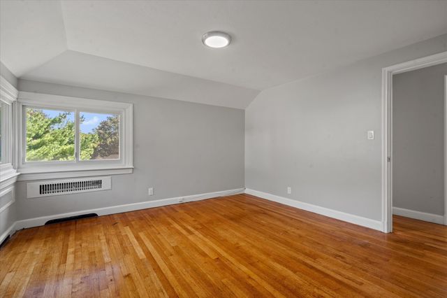 270 Moreland St, Worcester, MA 01609