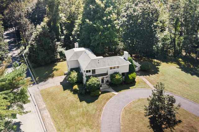 270 Moreland St, Worcester, MA 01609