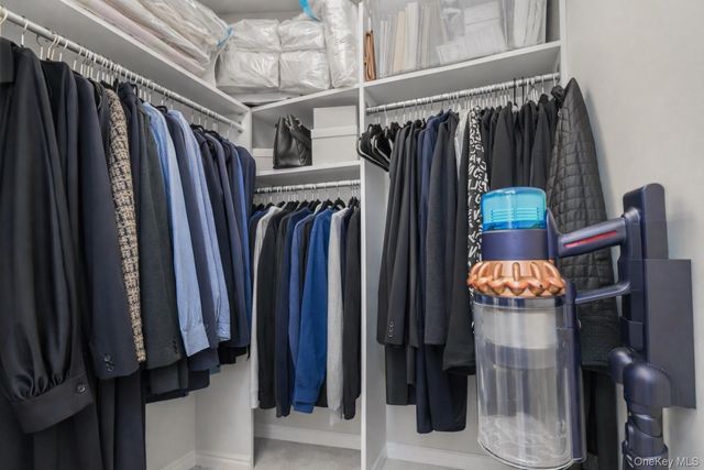 50 Oceana Drive W 3D, Brooklyn, NY 11235