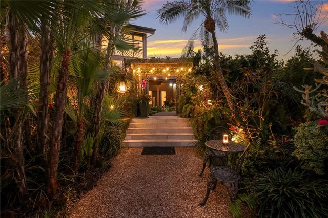 608 87TH STREET COURT NW, Bradenton, FL 34209