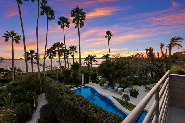 608 87TH STREET COURT NW, Bradenton, FL 34209