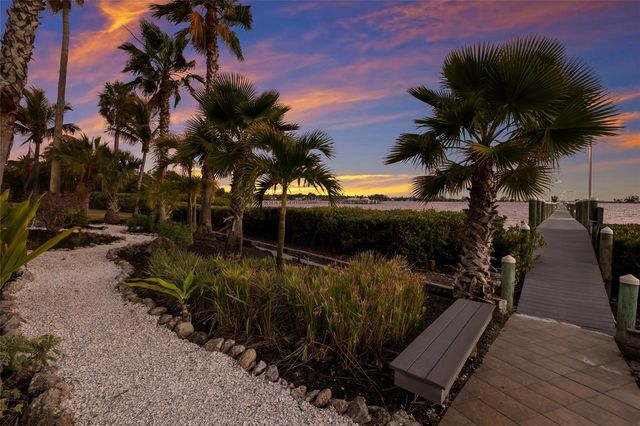 608 87TH STREET COURT NW, Bradenton, FL 34209