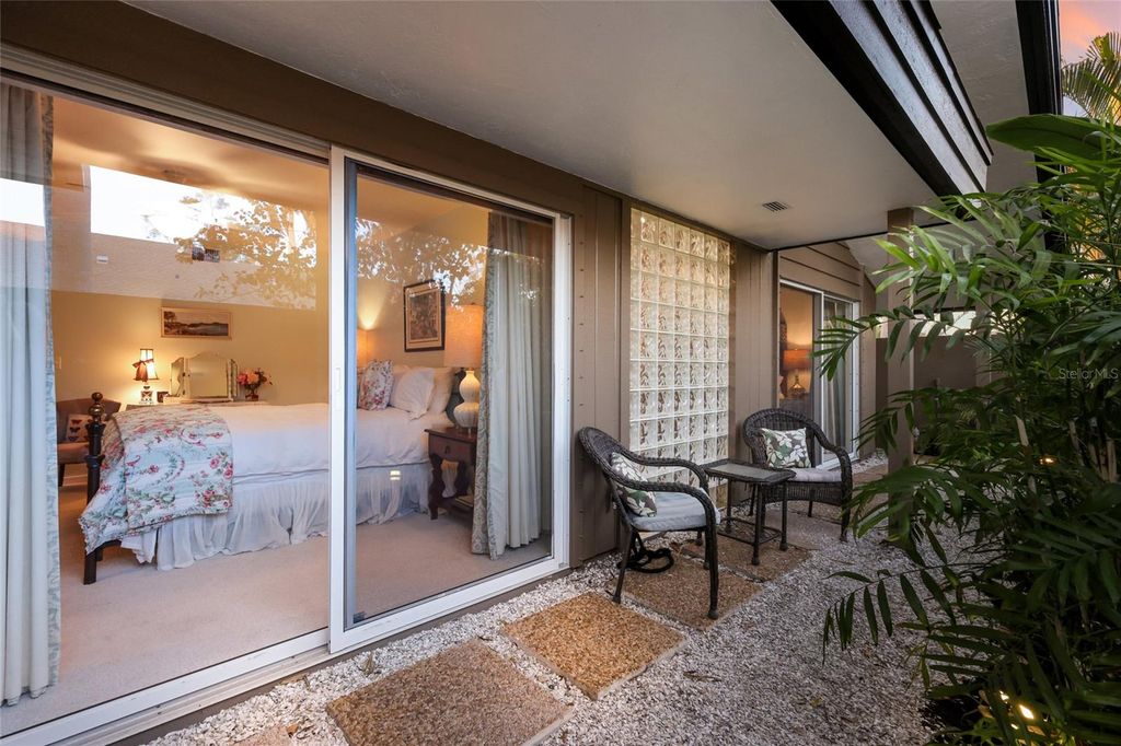 Image 45 of property listing at 608 87TH STREET COURT NW, Bradenton, FL 34209