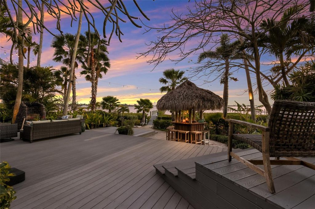 Image 84 of property listing at 608 87TH STREET COURT NW, Bradenton, FL 34209