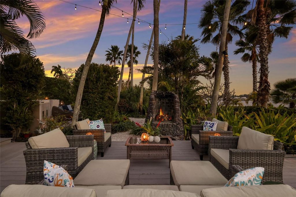 Image 86 of property listing at 608 87TH STREET COURT NW, Bradenton, FL 34209