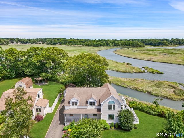 18 Sailors Lane, Milford, CT 06460