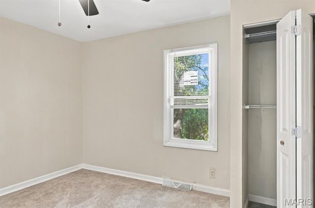 9920 Diamond Drive, St Louis, MO 63137