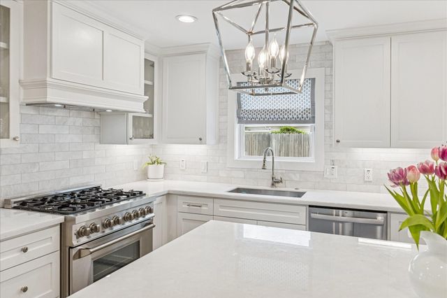 14723 Chadbourne Drive, Houston, TX 77079