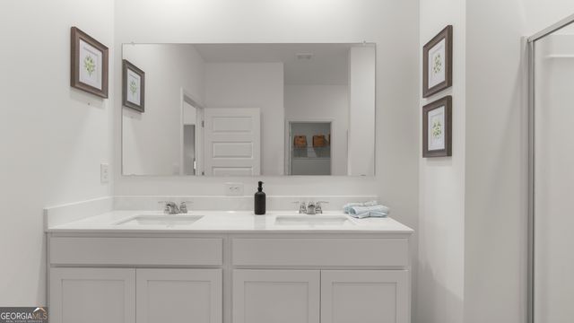 214 Kennelsman Drive, Griffin, GA 30224
