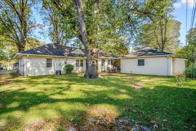 4927 HAMPSHIRE AVE, Memphis, TN 38117