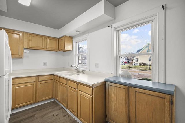 433 S Jackson Street, Janesville, WI 53548