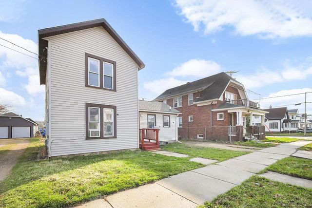 433 S Jackson Street, Janesville, WI 53548