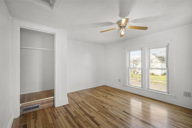 433 S Jackson Street, Janesville, WI 53548